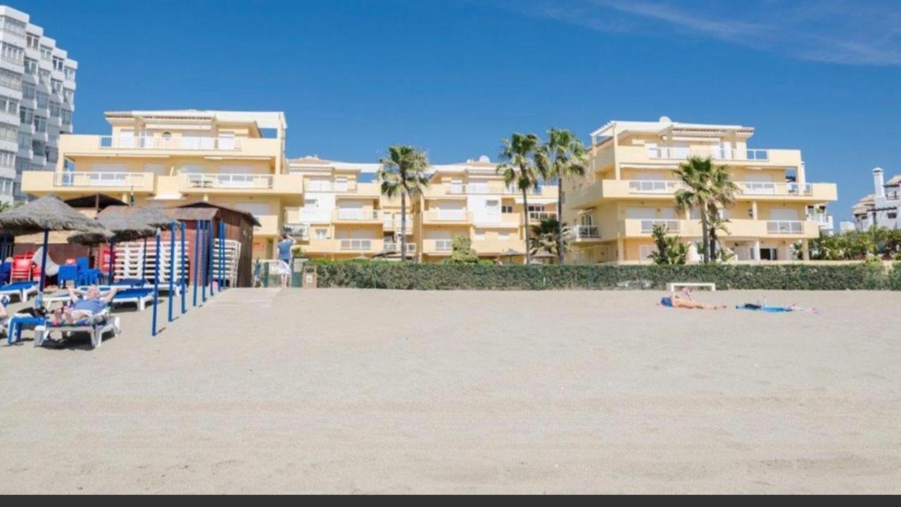 Beachfront Apartment In La Cala De Mijas Eksteriør bilde