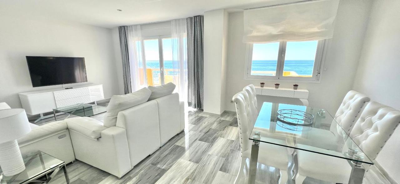 Beachfront Apartment In La Cala De Mijas Eksteriør bilde